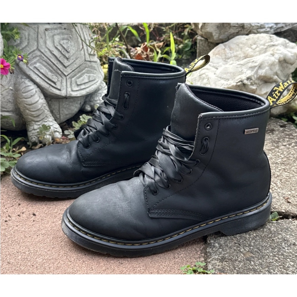 Dr Doc Martens 1460 Combat Boots Women's Size 6 Waterproof Black Republic WP